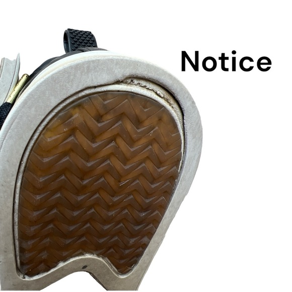 NIKE TIEMPO PREMIER 17 Black White Gold SWOOSH & EMBLEM Sneakers Men’s Size 9.5 - Picture 10 of 12